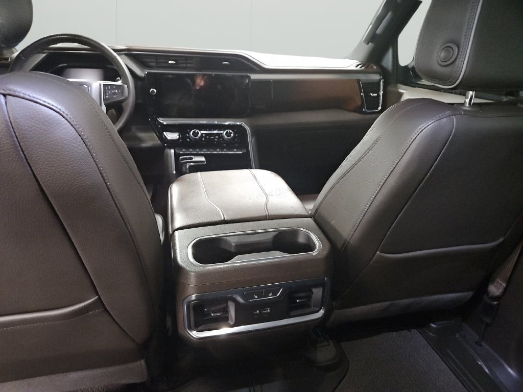 Used 2023 GMC Sierra 1500 Denali w/ Denali Reserve Package AWD/4WD image 51