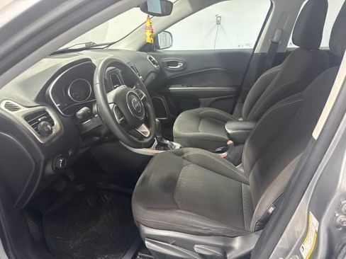 Used 2021 Jeep Compass Sport FWD image 12