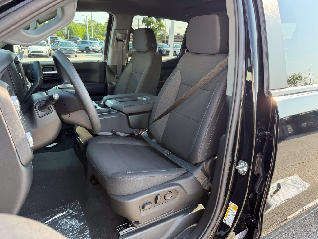 New 2026 GMC Sierra 1500 Pro w/ Graphite Edition AWD/4WD image 15