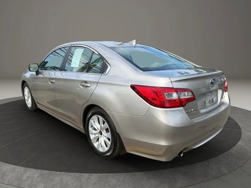 Used 2016 Subaru Legacy 2.5i Premium AWD/4WD image 7