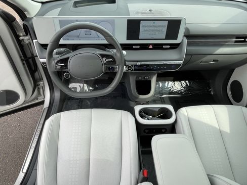Certified 2024 Hyundai Ioniq 5 Limited AWD/4WD image 12