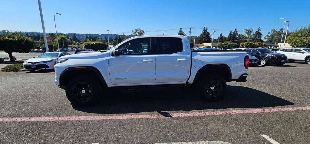 Used 2023 GMC Canyon Elevation w/ Elevation Premium Package AWD/4WD image 4