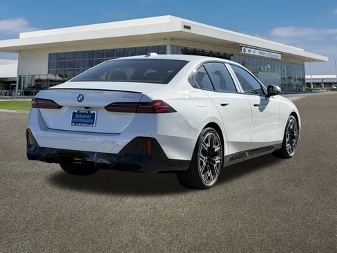 New 2026 BMW 530i 530i w/ M Sport Package image 10