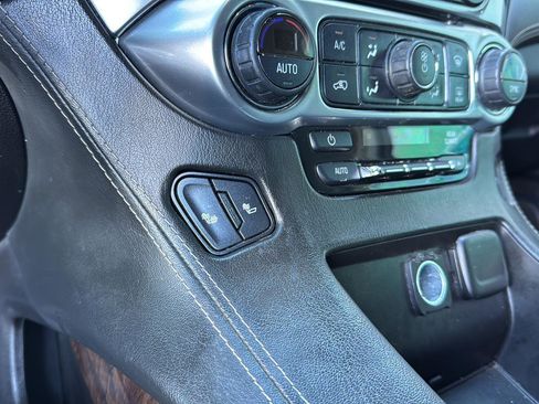 Used 2016 Chevrolet Tahoe LT image 22