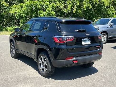 Used 2022 Jeep Compass Trailhawk w/ Trailhawk Convenience Group AWD/4WD image 4