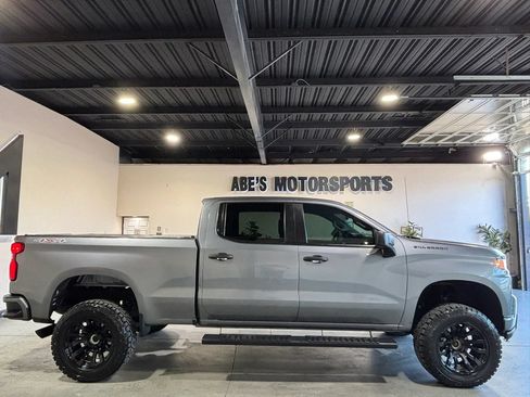 Used 2021 Chevrolet Silverado 1500 Custom w/ LPO, Dark Essentials Package AWD/4WD image 4