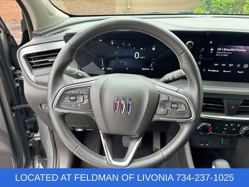 Certified 2025 Buick Encore GX Preferred FWD image 11
