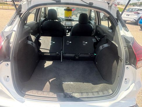 Used 2024 Nissan Kicks S FWD image 27