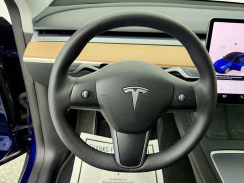 Used 2023 Tesla Model Y Long Range AWD/4WD image 13