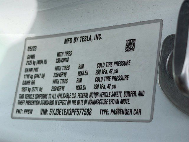 Used 2023 Tesla Model 3 Standard Range RWD image 5