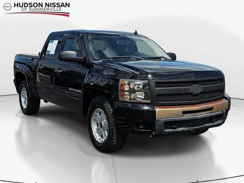 Used 2009 Chevrolet Silverado 1500 LT w/ Power Pack Plus AWD/4WD image 1