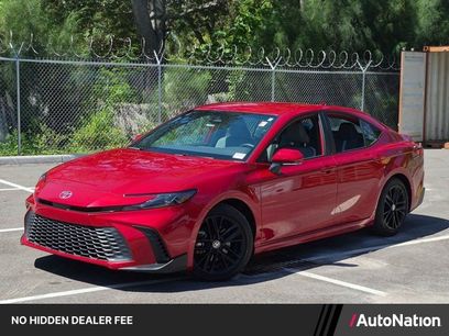 Used 2025 Toyota Camry SE w/ Convenience Package