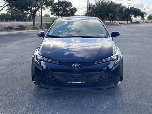 New 2026 Toyota Corolla LE image 2