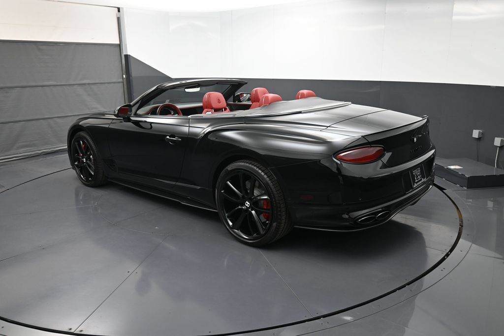 Certified 2022 Bentley Continental GT AWD/4WD image 36