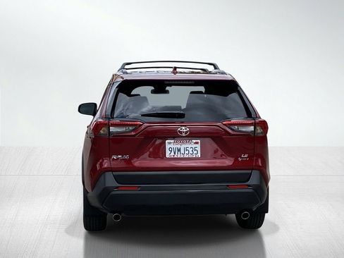 Certified 2025 Toyota RAV4 LE AWD/4WD image 6