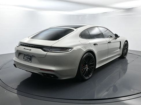 Certified 2022 Porsche Panamera 4 Platinum Edition AWD/4WD image 14