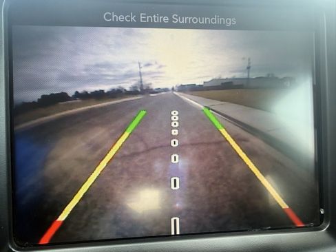 Used 2018 Jeep Cherokee Limited image 55