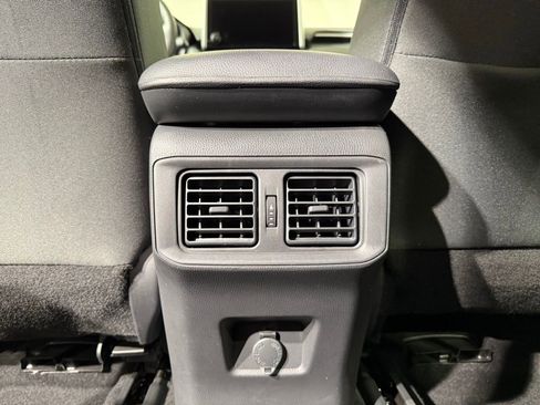 Certified 2023 Toyota RAV4 LE AWD/4WD image 20