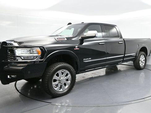Used 2022 RAM 3500 Limited AWD/4WD image 3