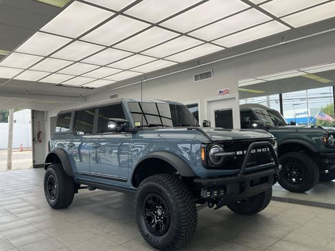 Used 2021 Ford Bronco First Edition AWD/4WD image 1