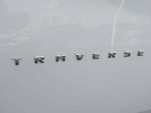 Used 2023 Chevrolet Traverse LS w/ Safety Package image 9