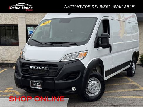 Used 2025 RAM ProMaster 2500 w/ Convenience Group FWD image 1