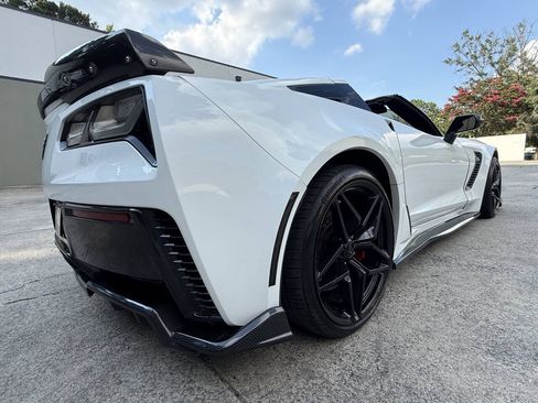 Used 2016 Chevrolet Corvette Z06 RWD image 17