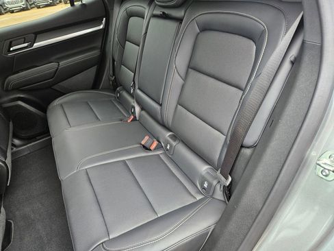 New 2026 GMC Terrain Elevation w/ Elevation Premium Package FWD image 27