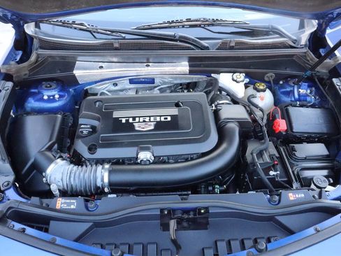 Used 2021 Cadillac XT4 Sport image 16