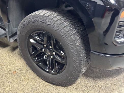 Used 2024 Chevrolet Silverado 1500 Custom Trail Boss image 4