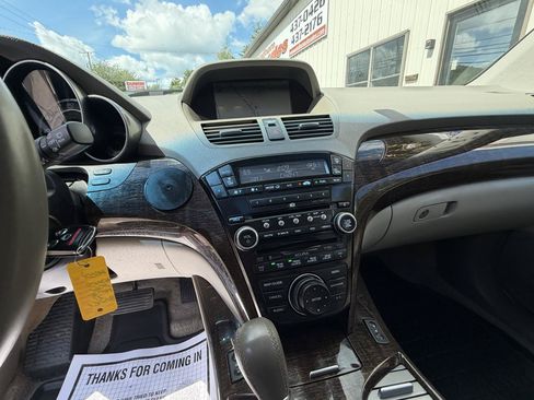 Used 2012 Acura MDX w/ Technology & Entertainment AWD/4WD image 16
