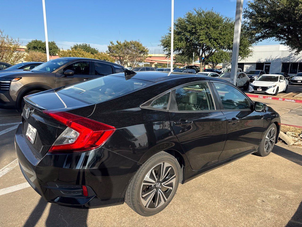 Used 2016 Honda Civic EX-L image 3