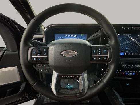 Certified 2024 Ford F250 Platinum w/ FX4 Off-Road Package image 32