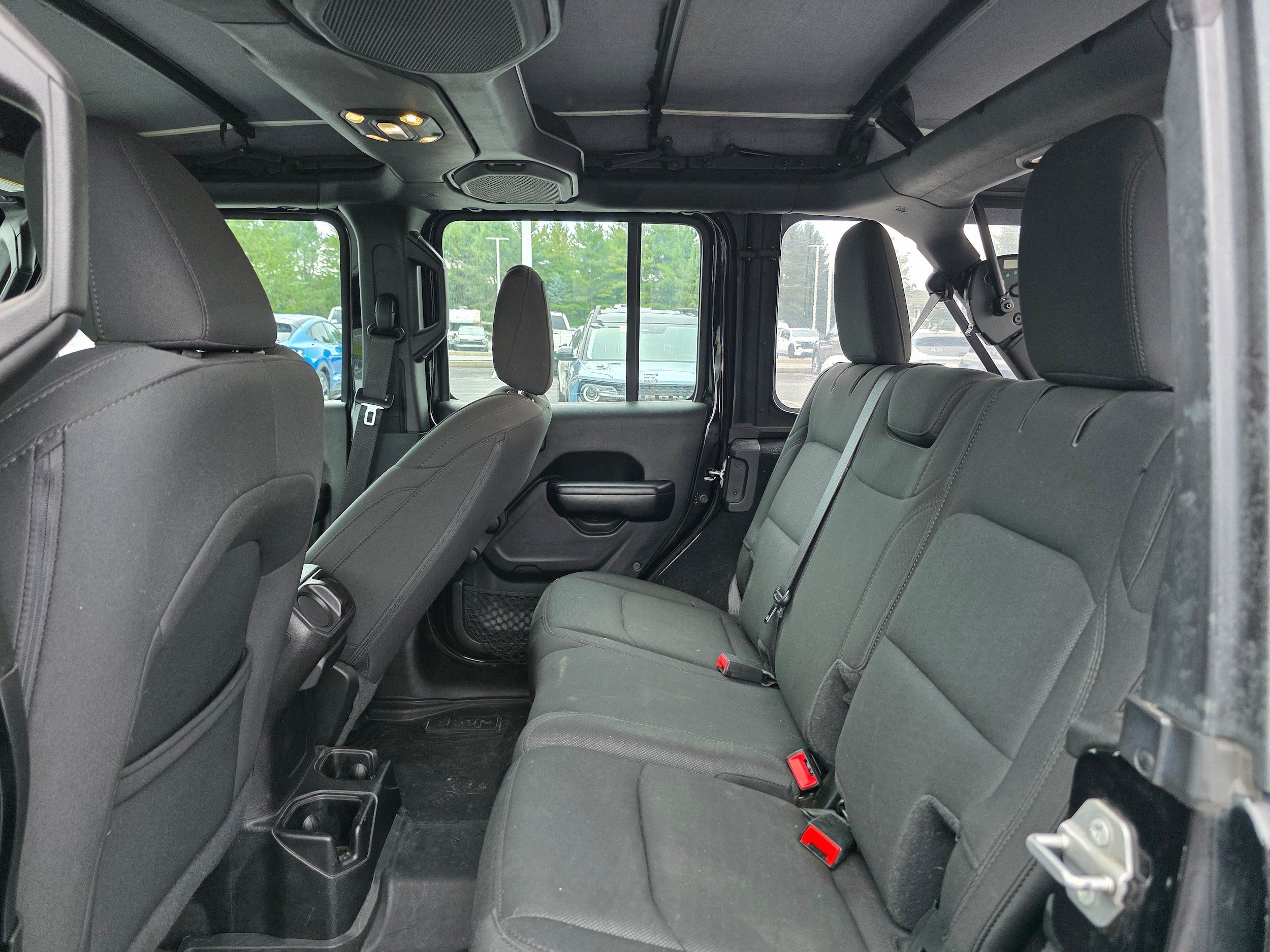 Used 2020 Jeep Wrangler Unlimited Sport AWD/4WD image 10