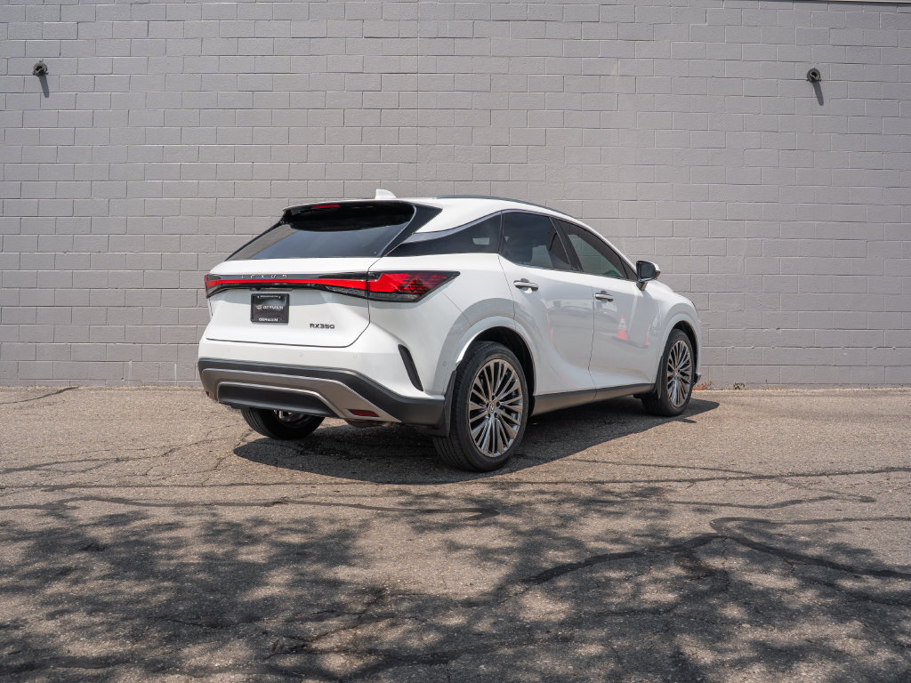 Used 2023 Lexus RX 350 FWD w/ Cold Area Package image 7