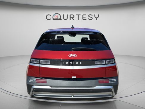 New 2026 Hyundai Ioniq 5 SEL RWD image 4