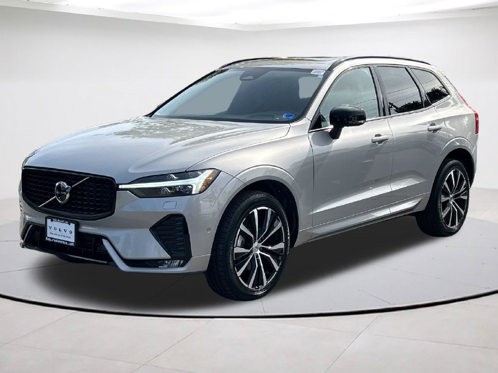 Certified 2025 Volvo XC60 B5 Plus AWD/4WD image 1