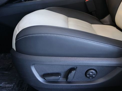 Certified 2025 INFINITI QX55 Luxe w/ Cargo Package image 16