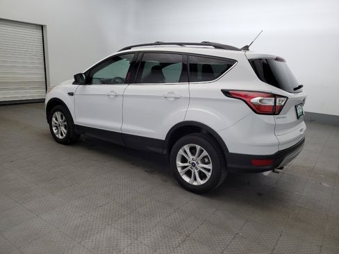 Used 2018 Ford Escape SE w/ SE Sync 3 Package image 3