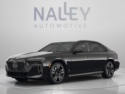 Used 2023 BMW i7 xDrive60 w/ Executive Package 2 AWD/4WD image 1