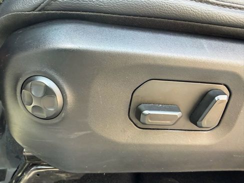 Used 2024 Jeep Wrangler Unlimited Sahara w/ Safety Group image 22