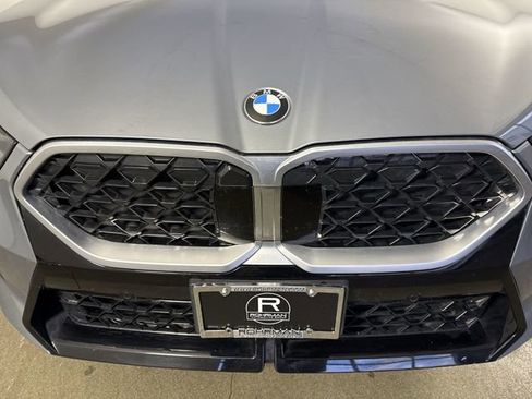 Used 2025 BMW X2 xDrive28i w/ M Sport Package image 27