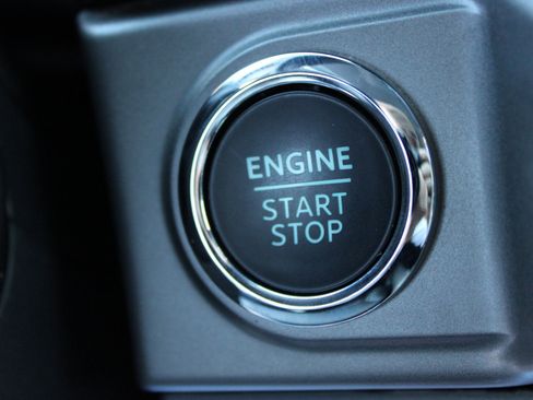 Used 2024 Ford F150 XLT w/ Equipment Group 302A MID image 31