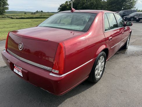 Used 2010 Cadillac DTS FWD image 6