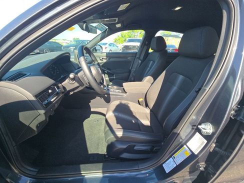 Certified 2025 Honda Civic Sport image 14