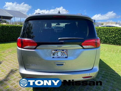 Used 2021 Chrysler Voyager Lxi image 23