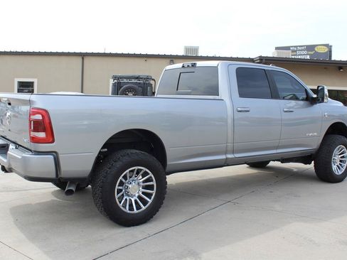 Used 2024 RAM 3500 Laramie AWD/4WD image 8