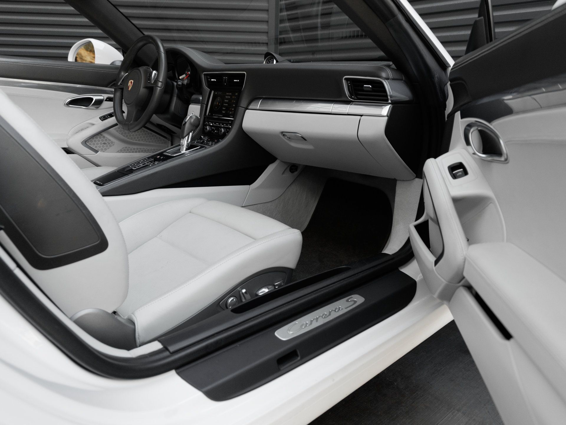 Used 2012 Porsche 911 Carrera S RWD image 38