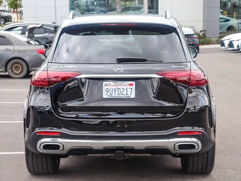 Used 2025 Mercedes-Benz GLE 450e 4MATIC image 5