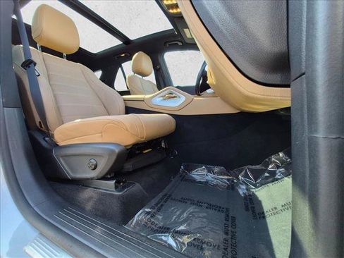 Certified 2024 Mercedes-Benz GLE 450 4MATIC image 21
